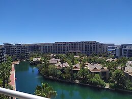 One Bedroom Apartment - Fully Equipped Waterfront Based