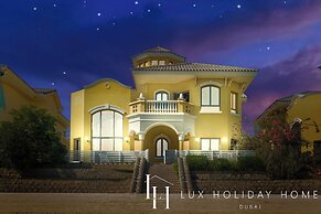LUX Holiday Home - Frond E 1