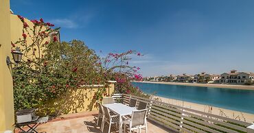 LUX Holiday Home - Frond E 1