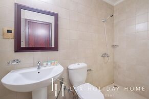 LUX Holiday Home - Frond E 1