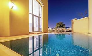 LUX Holiday Home - Frond E 1