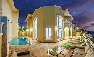 LUX Holiday Home - Frond E 1