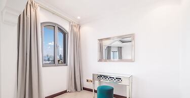 LUX Holiday Home - Frond E 1