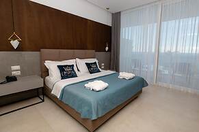Empire Beach Resort