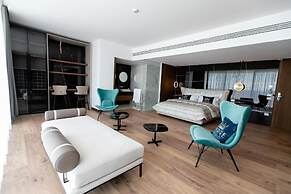 Empire Beach Resort
