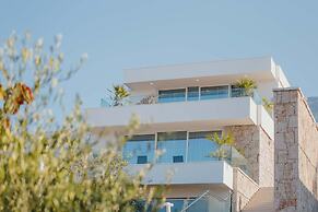 Empire Beach Resort