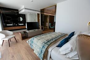 Empire Beach Resort