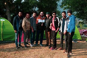 Moustache Kamp Kalakund