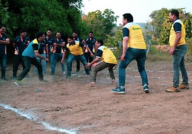 Moustache Kamp Kalakund