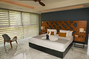 Panther Bay Villa & Golf