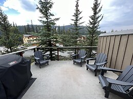 Trappers Landing #34 by Bear Country