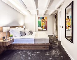 Nomad Luxury Suites