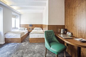 Nomad Luxury Suites