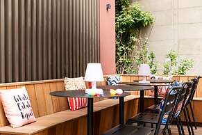 Moxy Bordeaux Hotel