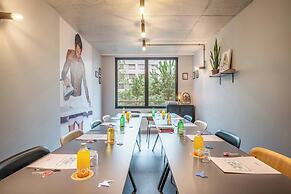 Moxy Bordeaux Hotel