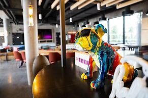 Moxy Bordeaux Hotel