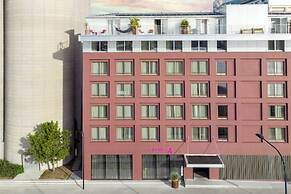Moxy Bordeaux Hotel
