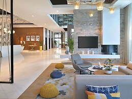 Adagio Premium The Palm