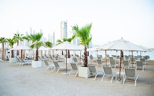 Adagio Premium The Palm
