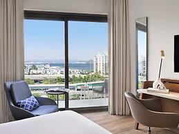 Adagio Premium The Palm