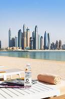 Adagio Premium The Palm