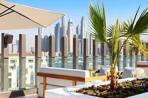 Adagio Premium The Palm