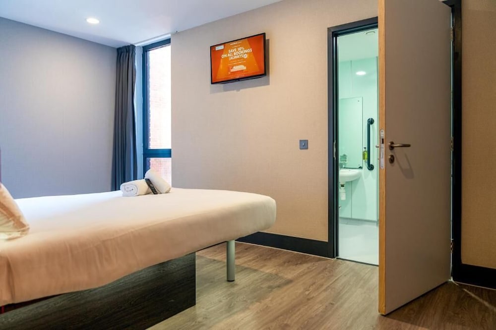 easyhotel Oxford