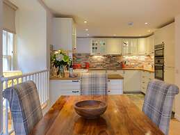 Curlew - Double Upper Apartment