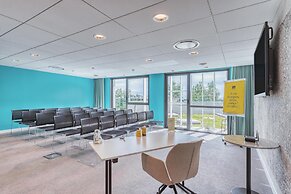 Golden Tulip Lyon Ouest Techlid - Hotel and Spa