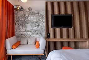 Golden Tulip Lyon Ouest Techlid - Hotel and Spa