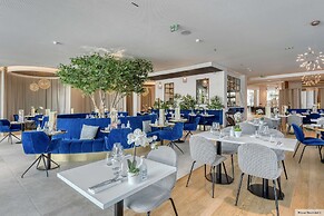 Golden Tulip Lyon Ouest Techlid - Hotel and Spa