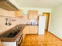 Apartment Hanaka Zhigulevskaya 6