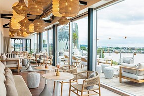 Renaissance Bordeaux Hotel