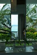 Le Mersenne Zanzibar, Autograph Collection