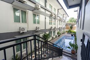 Dago's Hill Hotel