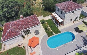 Dubrovnik Chalets - 2 Charming Stone Houses