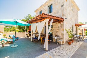 Dubrovnik Chalets - 2 Charming Stone Houses