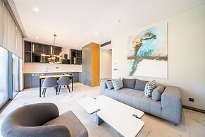 The Norm Collection Door'a Bodrum
