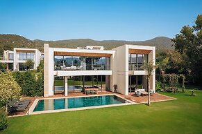 The Norm Collection Door'a Bodrum