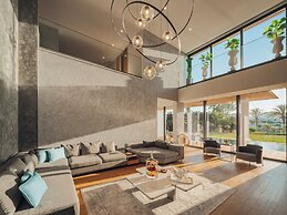 The Norm Collection Door'a Bodrum