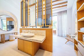 The Norm Collection Door'a Bodrum