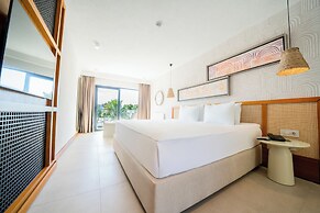 The Norm Collection Door'a Bodrum