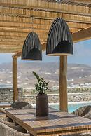 Amarelo Suites