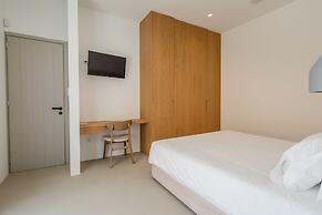 Amarelo Suites