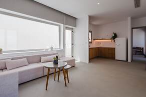 Amarelo Suites
