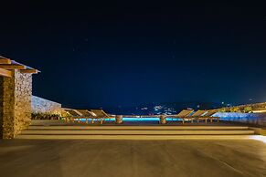 Amarelo Suites