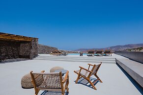 Amarelo Suites
