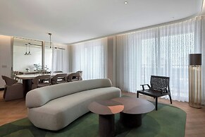 The Landmark Nicosia, Autograph Collection