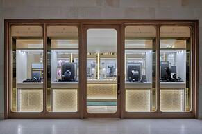 The Landmark Nicosia, Autograph Collection