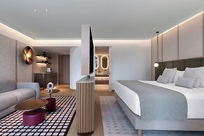 The Landmark Nicosia, Autograph Collection